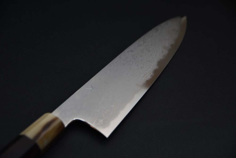 Hitohira Togashi Shirogami #1 Damascus Gyuto 240mm Ébène