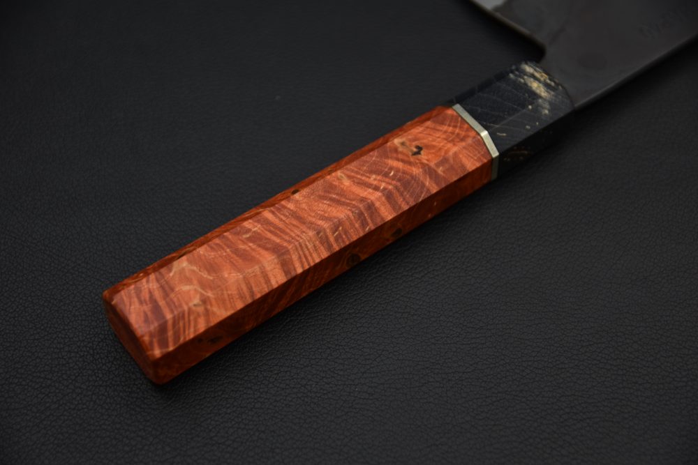 Yoshida Hamono HAP 40 Gyuto 240mm Kurouchi Loupe D'érable (Rouge)