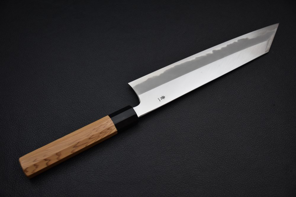 Hitohira Tanaka Kyuzo Aogami #1 Migaki Kiritsuke Gyuto 240mm Cèdre Japonais (Extra Height)