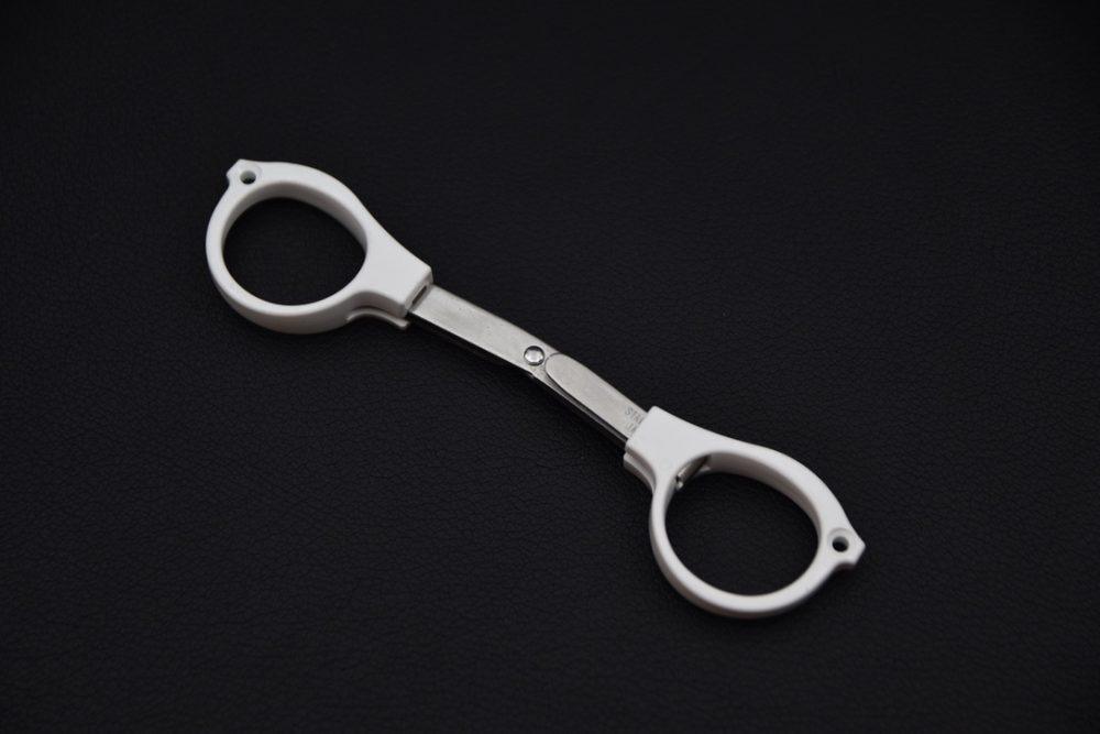 Yoshida Megane Ciseaux De Poche Blanc