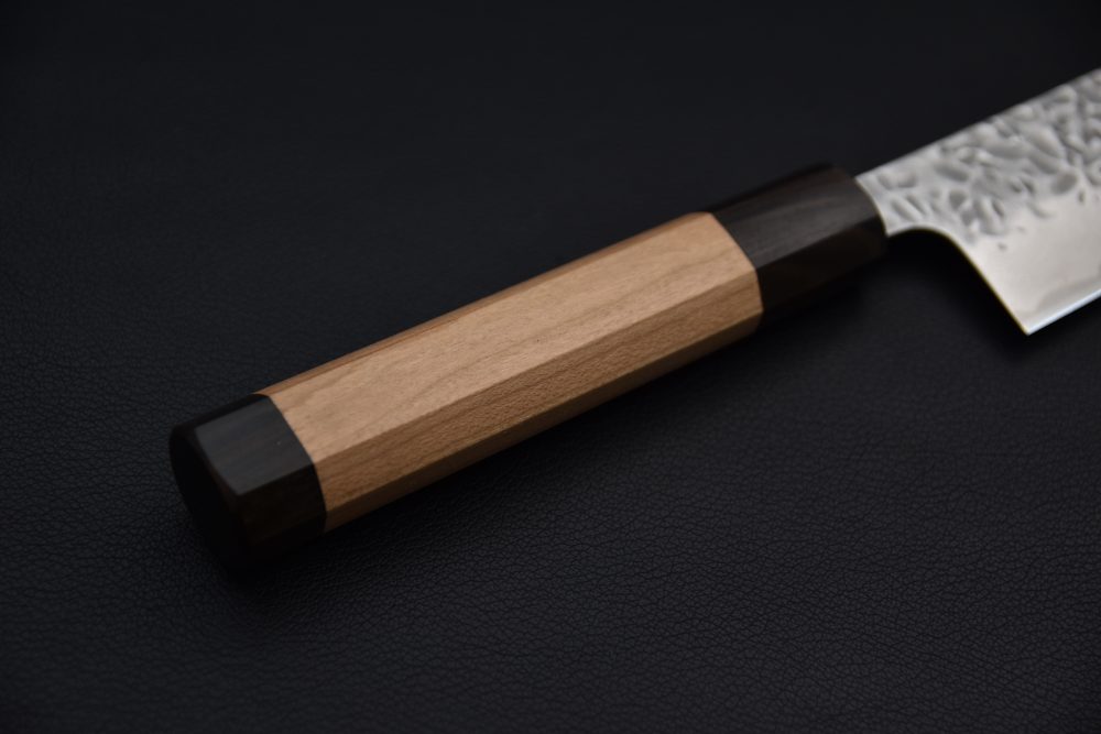 Hitohira Futana Stainless Tsuchime Damascus Bunka Cerisier