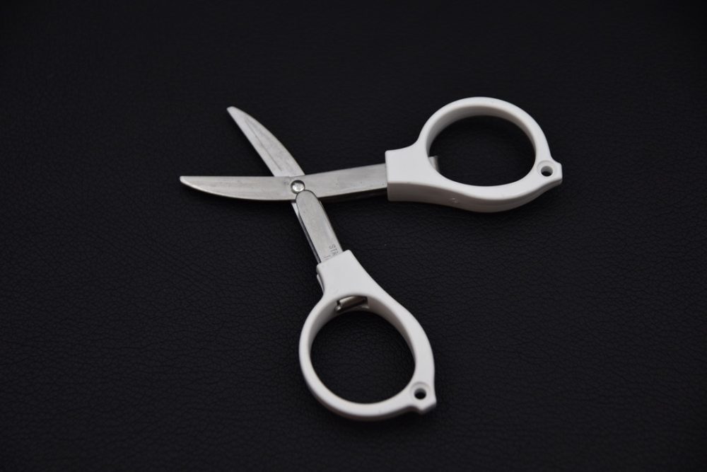 Yoshida Megane Ciseaux De Poche Blanc