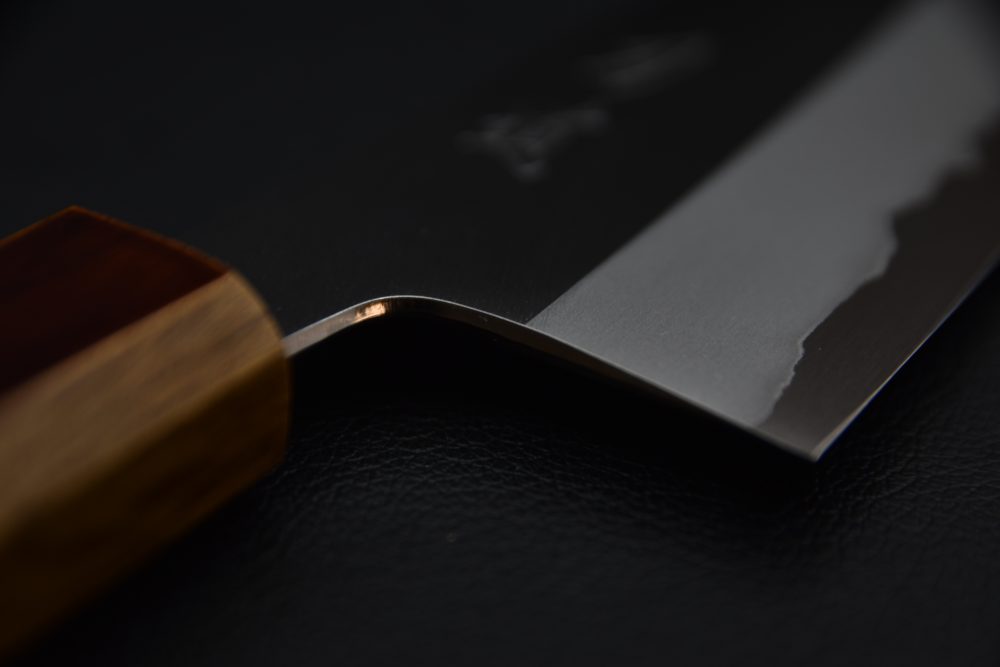 Hado Junpaku Shirogami #1 Stainless Clad Bunka 180mm Chêne Laqué