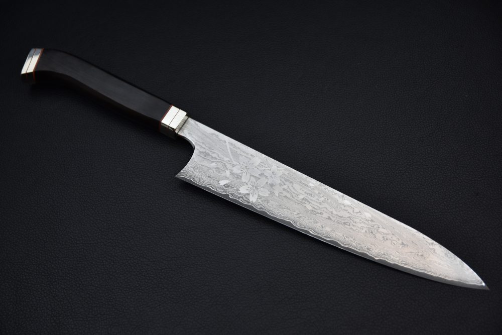 Hitohira Uki Sakura Damascus Gyuto 240mm Ébène Fusion