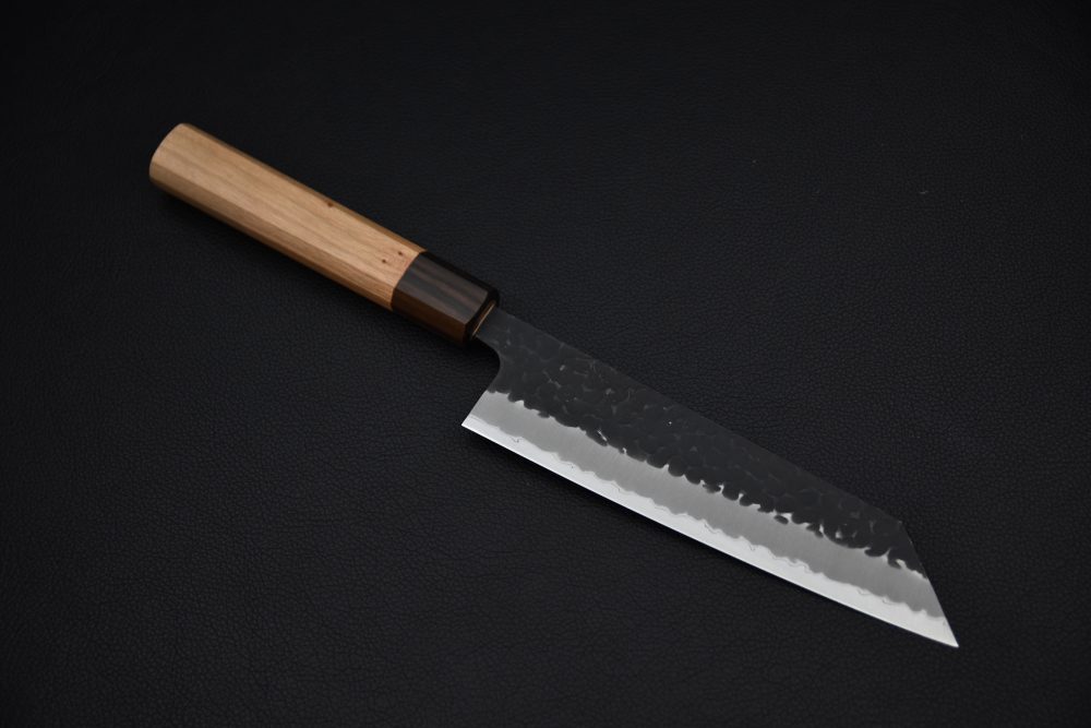 Hitohira Futana SB Kuro Tsuchime Bunka 170mm Cerisier