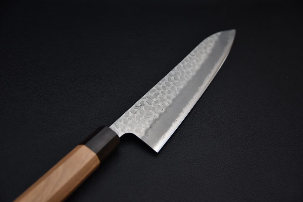 Hitohira Futana SB Migaki Tsuchime Gyuto 210mm Cerisier