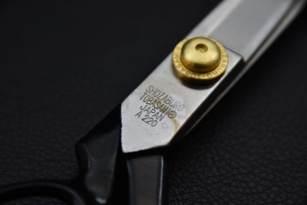 Shozaburo Ciseau à Tissus 220mm