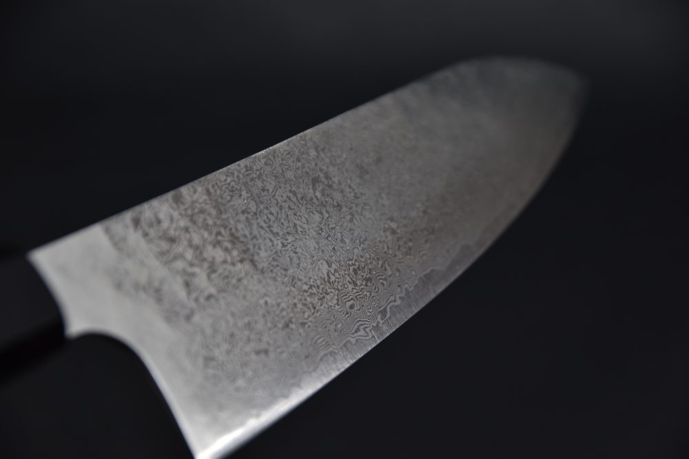 Hatsukokoro Ginyo Ginsan Tsuchime Damascus Santoku 180mm Wenge