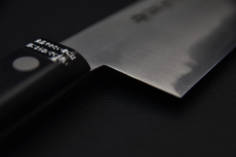 Kogetsu Carbon Santoku 180mm Pakka