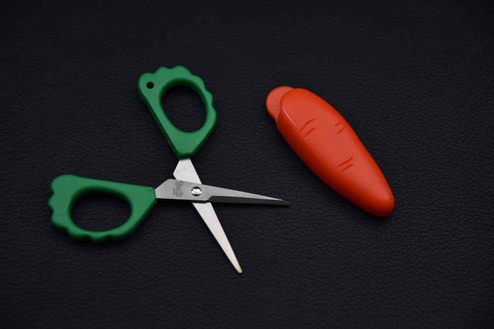 Mumei Ciseau Carotte