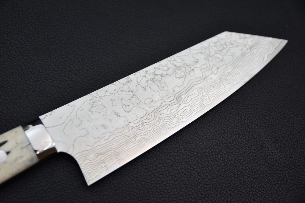 Takeshi Saji R2 Damascus Bunka 180mm Corne de Cerf