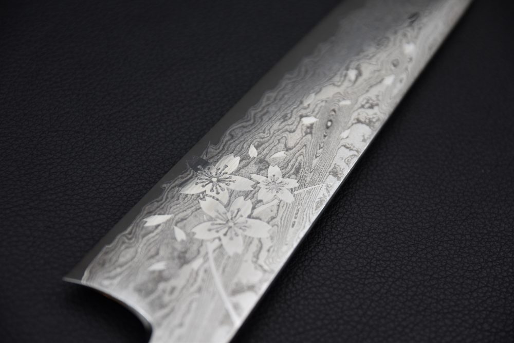 Hitohira Uki Sakura Damascus Gyuto 240mm Ébène Fusion