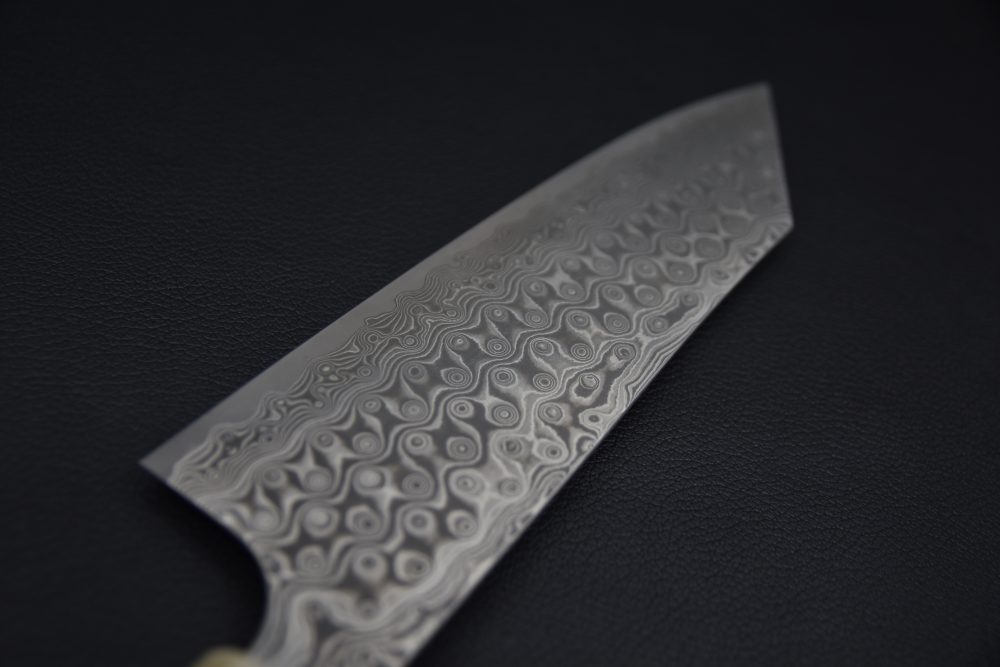Nigara Hamono SG2 Anmon Damascus Bunka 180mm Ébène