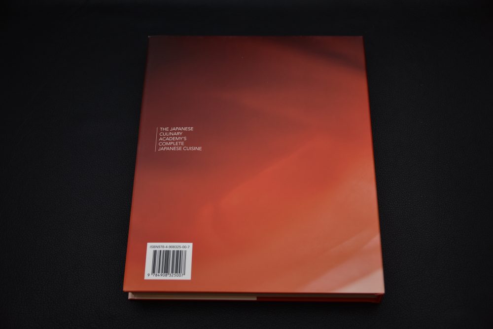 The Japanese Culinary Academy INTRODUCTION TO JAPANESE CUISINE: Nature, History and Culture (English)