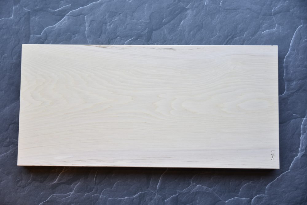 Hitohira WB Aomori Hiba Planche à Découper