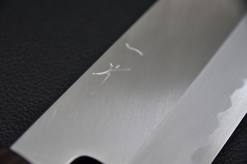 Hitohira Kikuchiyo Kyuzo Shirogami #2 Migaki Nakiri 180mm Cerisier