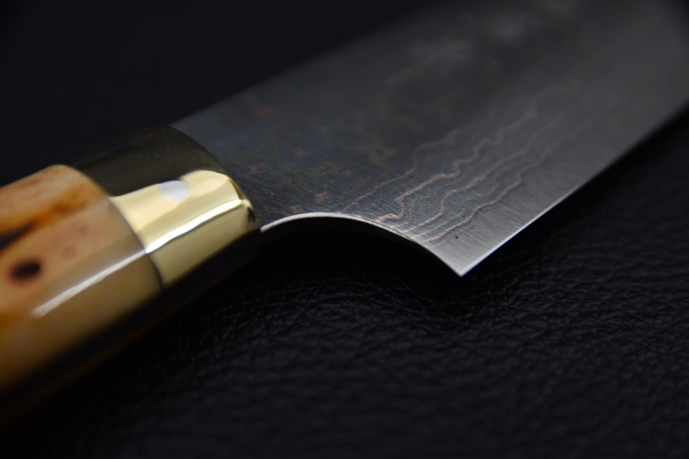 Saji Hamono VG10 Rainbow Damascus Petty 130mm Corne De Vache