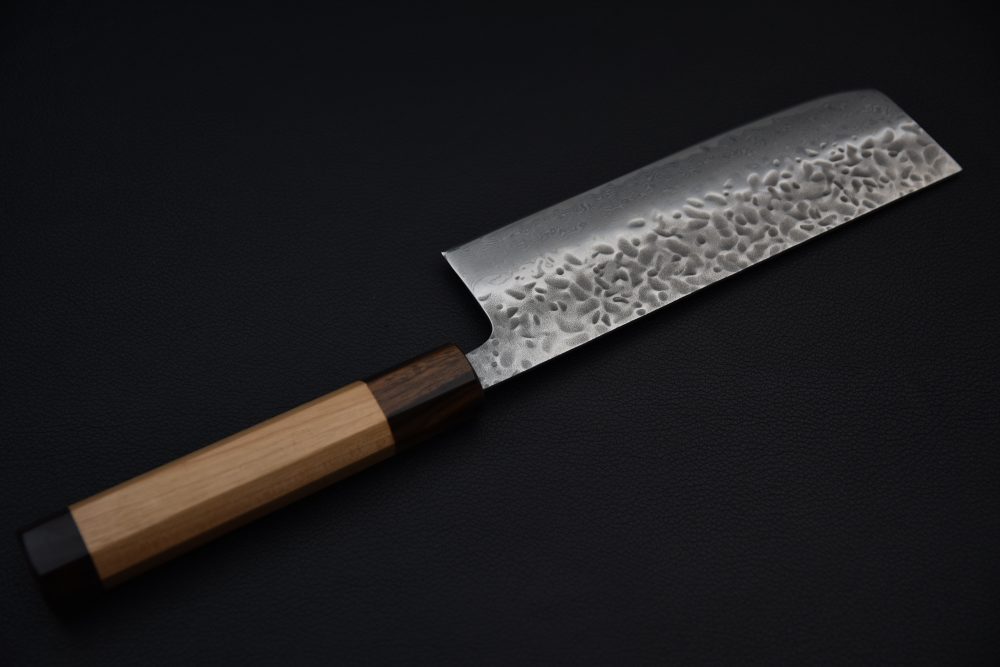 Hitohira Futana Stainless Tsuchime Damascus Nakiri Cerisier