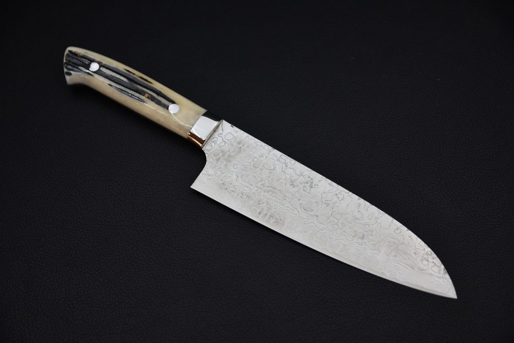 Takeshi Saji R2 Damascus Santoku 180mm Corne De Cerf