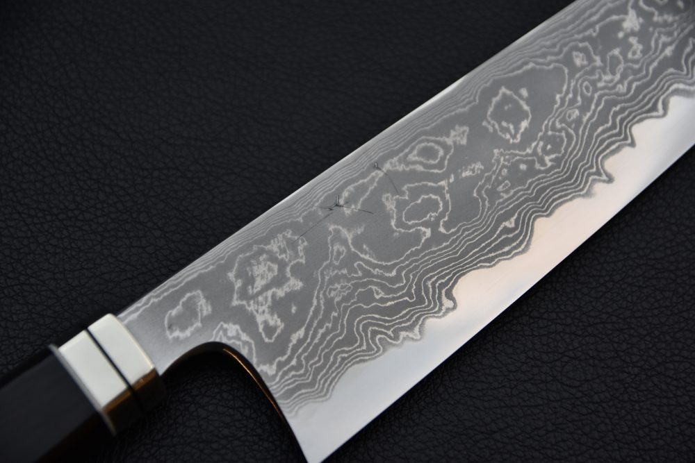 Hitohira Tanaka Kyuzo Aogami #1 Damascus Gyuto 240mm Ébène Fusion