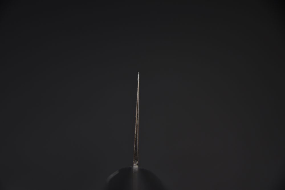 Kogetsu Carbon Santoku 180mm Pakka