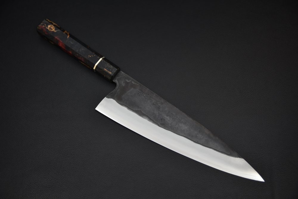 Yoshida Hamono HAP 40 Gyuto 240mm Kurouchi Loupe D'érable (Noir)