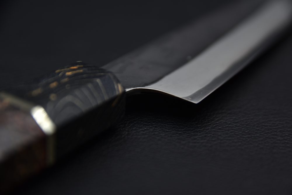 Yoshida Hamono HAP 40 Kiritsuke Petty 135mm Kurouchi Loupe D'érable (Noir)