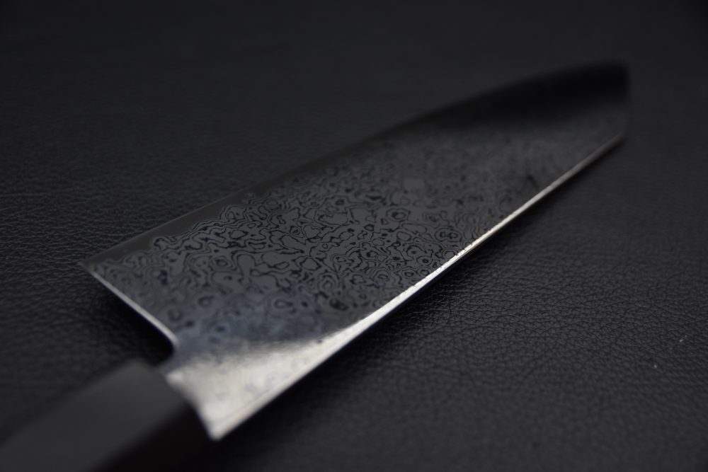 Hatsukokoro Sunaarashi VG10 Kurozome Nickel Damascus Bunka 180mm Teak