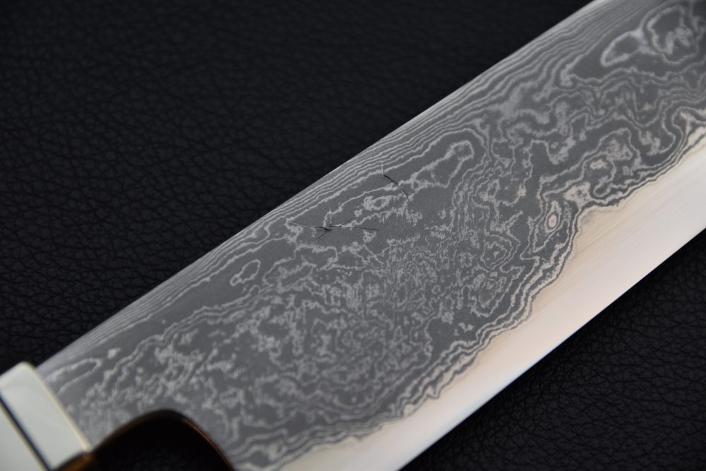 Hitohira Tanaka Kyuzo Aogami #1 Damascus Kiritsuke Gyuto 240mm Ébène Fusion