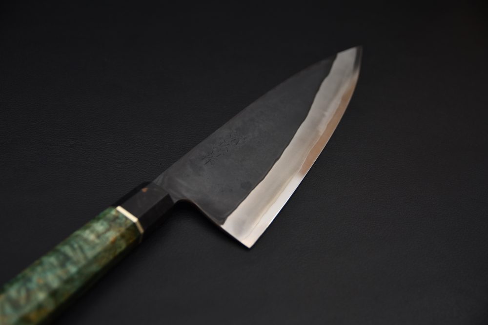 Yoshida Hamono HAP 40 Gyuto 240mm Kurouchi Loupe D'érable (Vert)