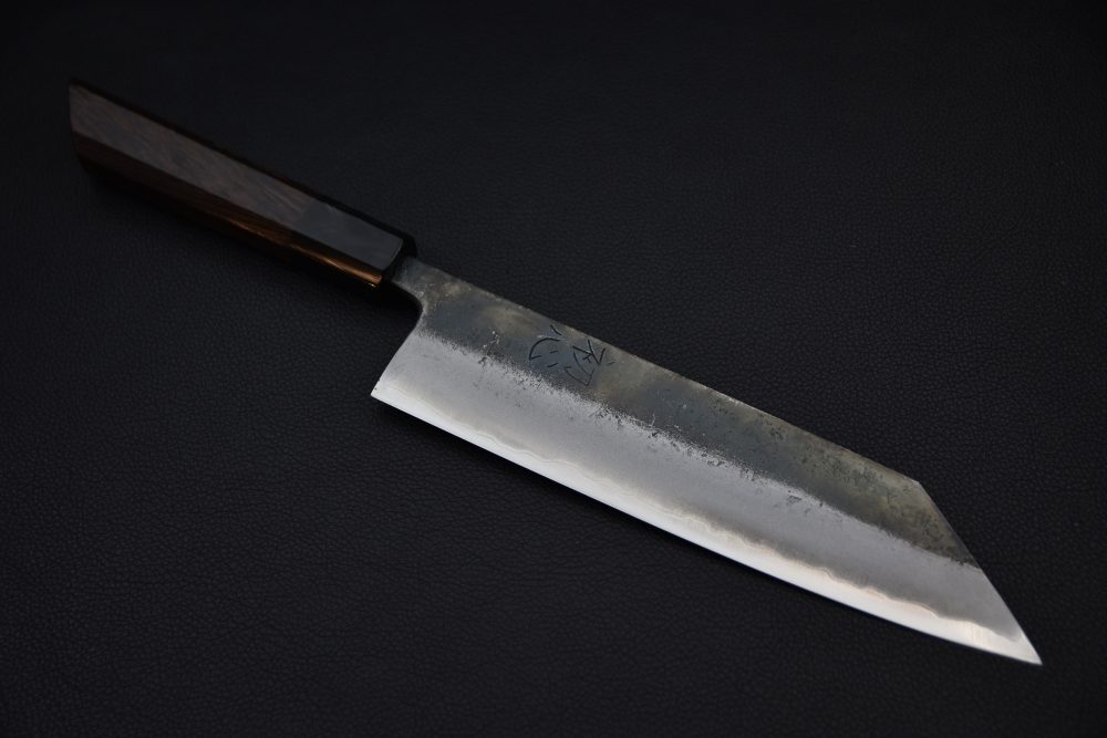 Hatsukokoro Aogami Super Kurosagi Kiritsuke Gyuto 210mm Tagayasan