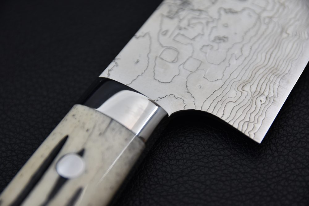 Takeshi Saji R2 Damascus Bunka 180mm Corne de Cerf