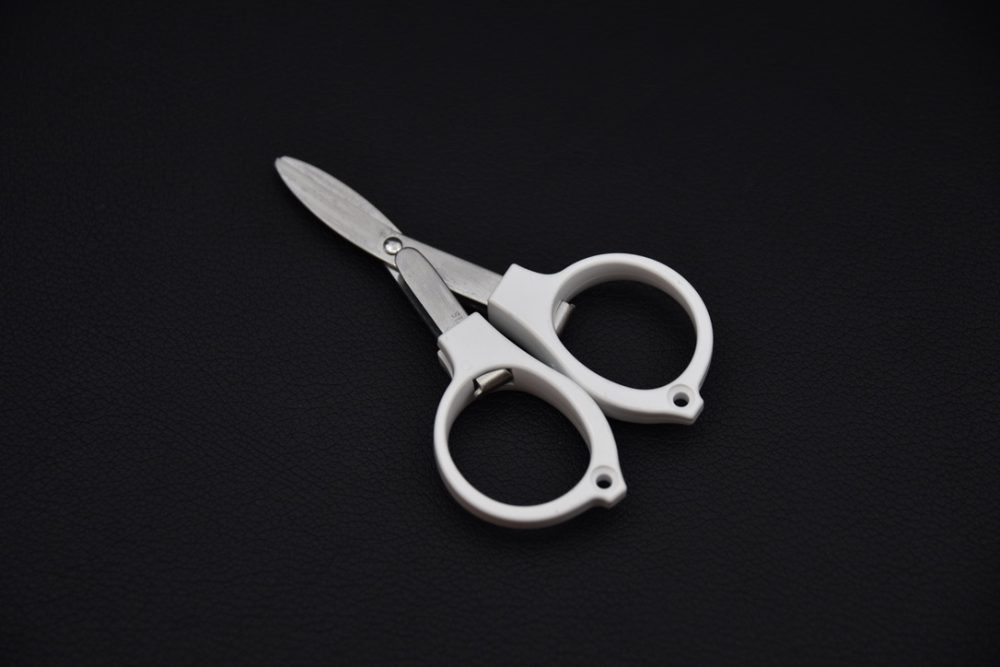 Yoshida Megane Ciseaux De Poche Blanc