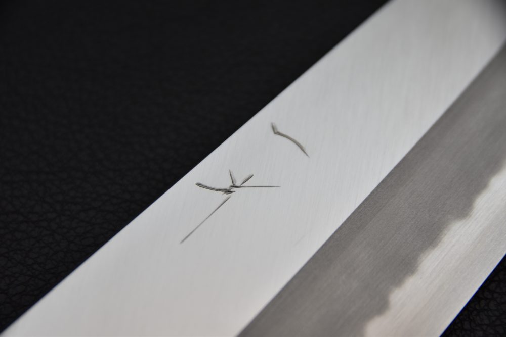 Hitohira Tanaka Kyuzo Aogami #1 Migaki Gyuto 240mm Taihei Ébène de Macassar