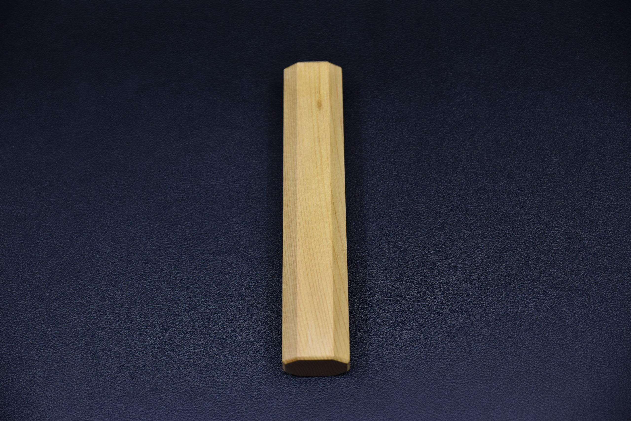 Hitohira Manche en bois Aomori Hiba 115mm