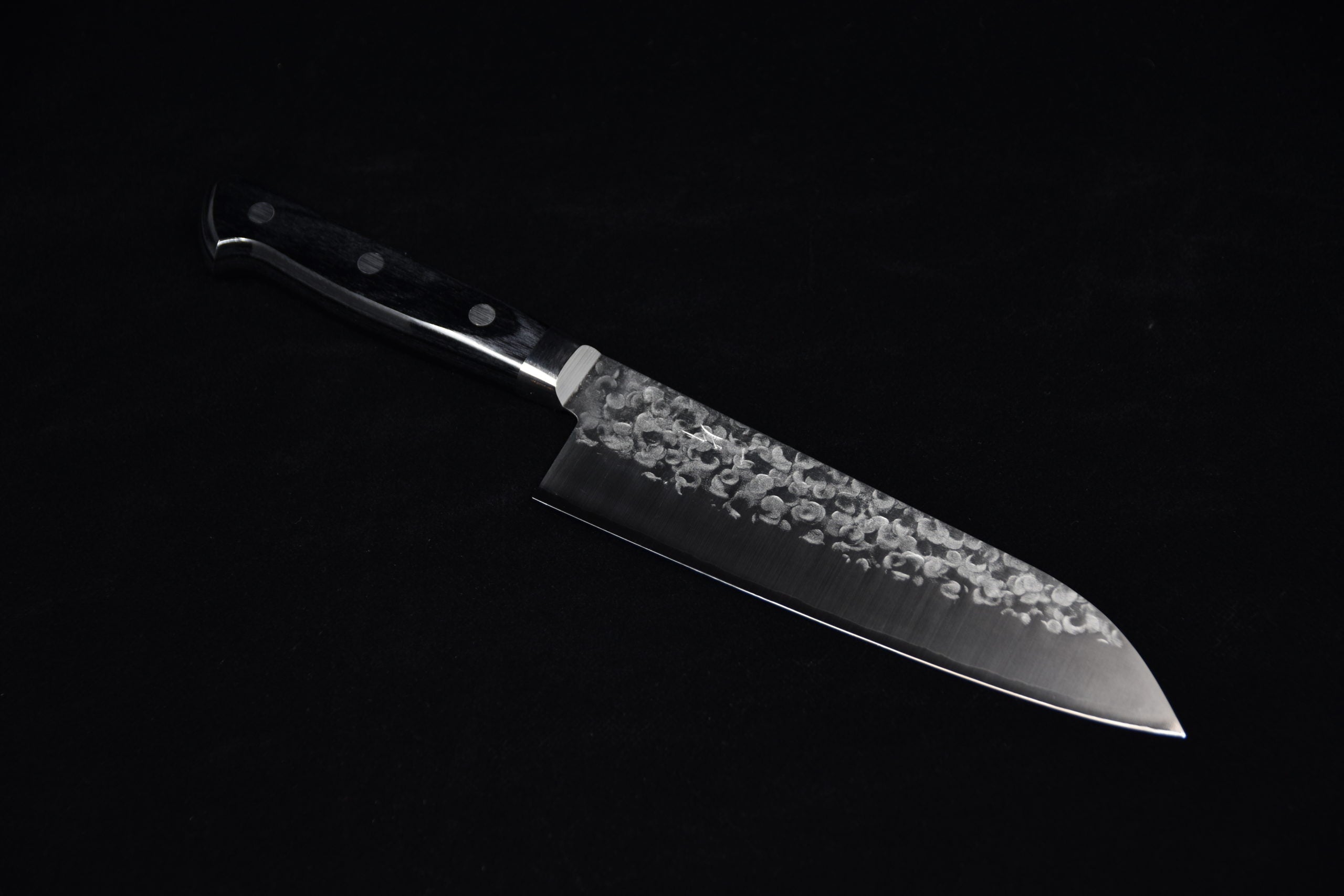 Hitohira T10 Tsuchime Santoku 170mm Bois de Pakka