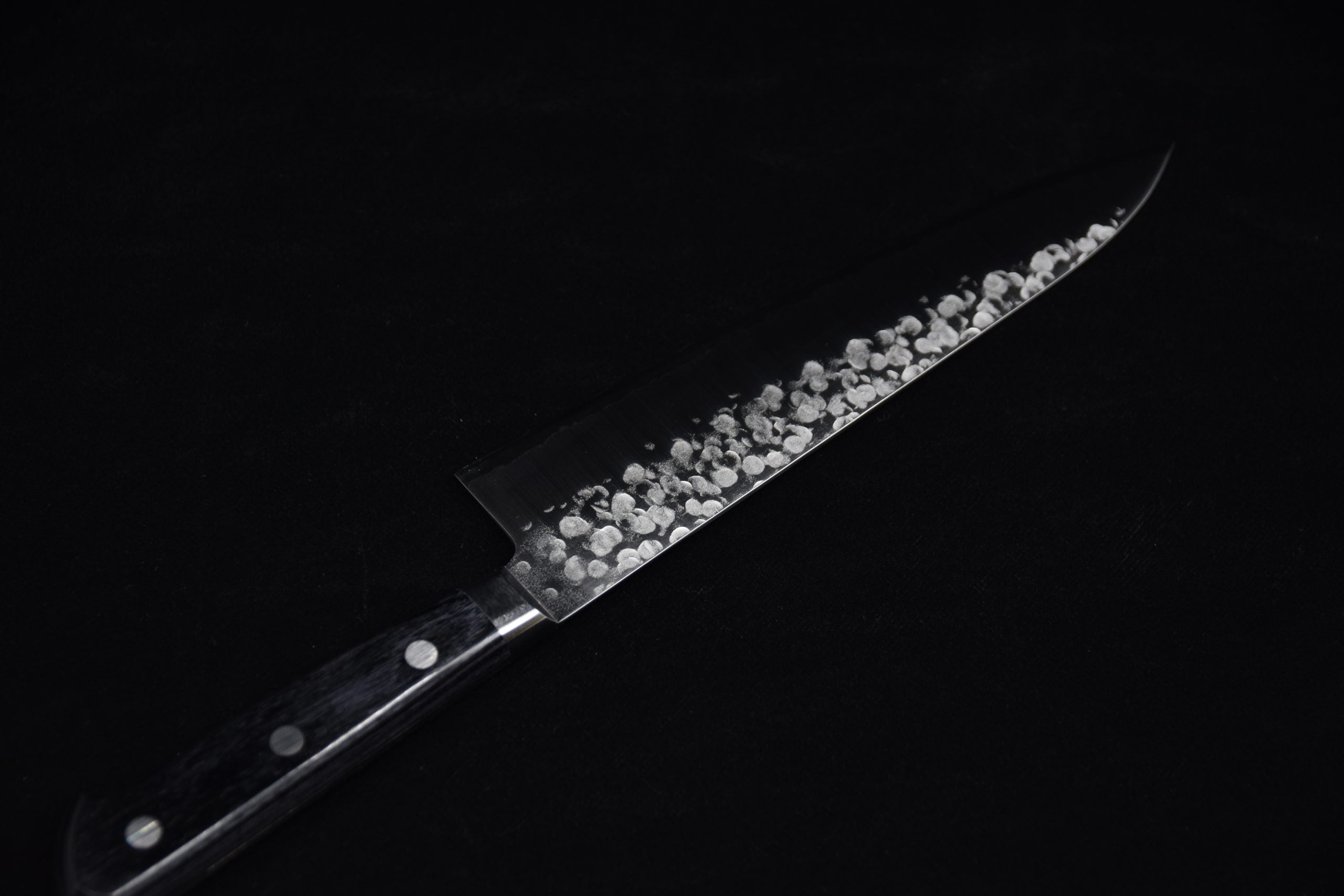 Hitohira T10 Tsuchime Gyuto 210mm Bois de Pakka