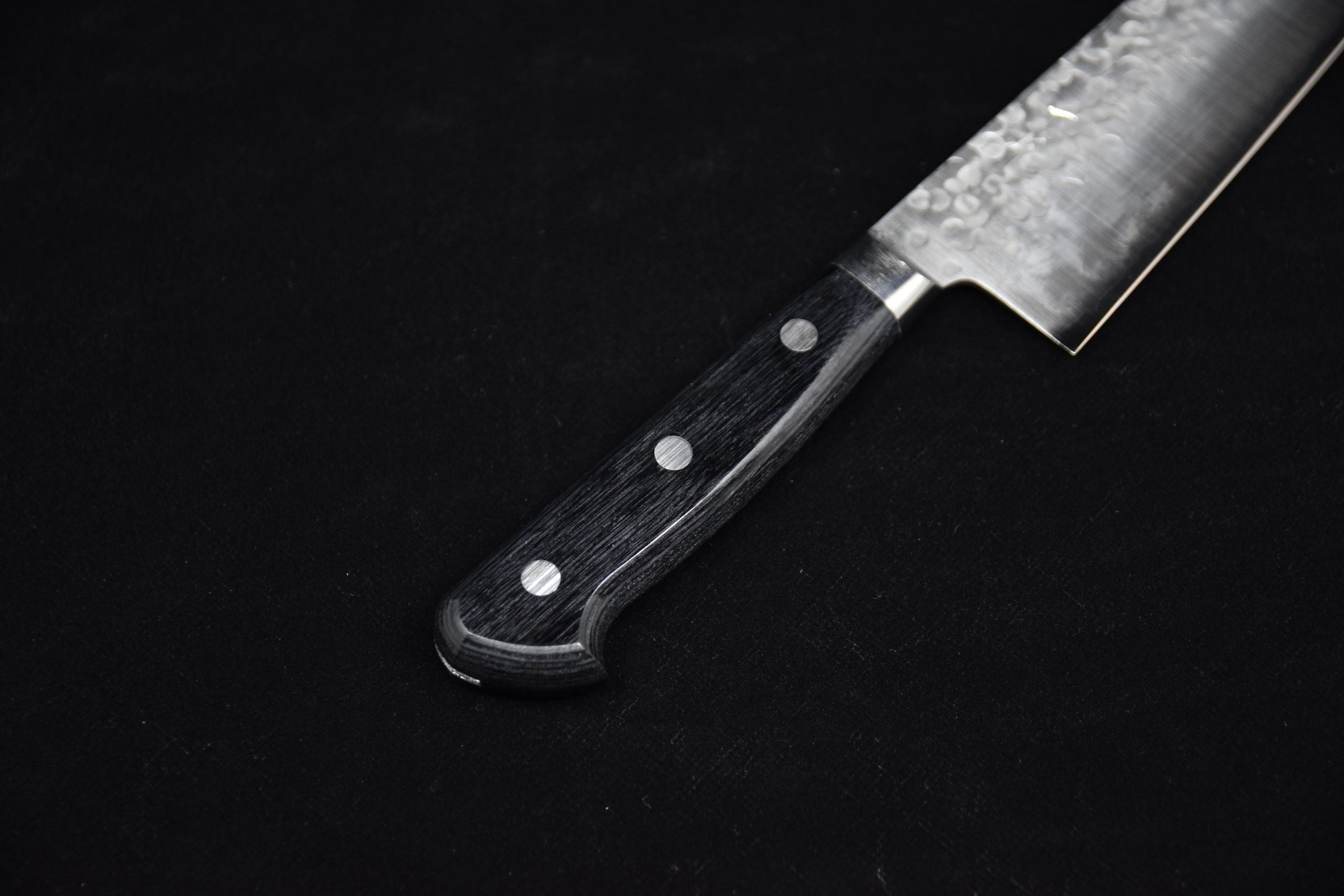 Hitohira T10 Tsuchime Gyuto 210mm Bois de Pakka