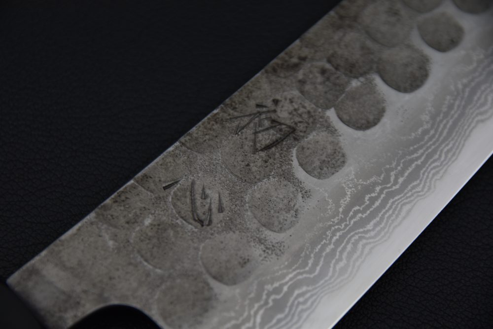 Hatsukokoro Inazuma Aogami Super Damascus Kurouchi Bunka 180mm Noyer