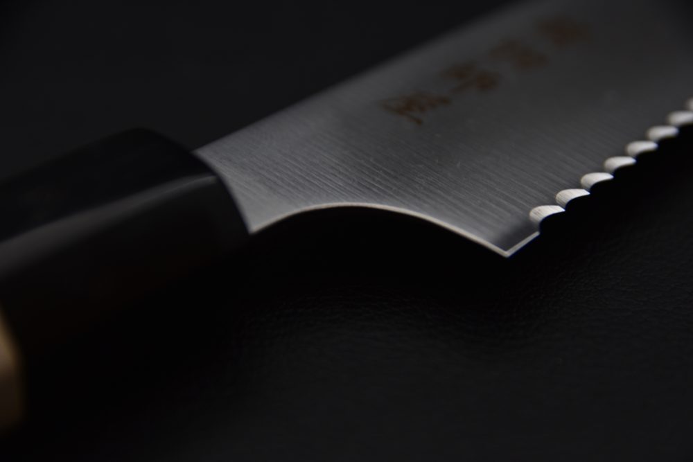 Hitohira Imojiya TH Stainless Couteau à Pain 240mm Bois de Ho