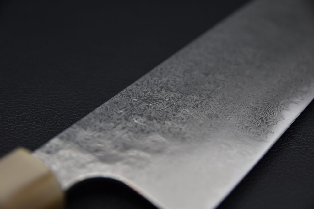 Hatsukokoro Ginyo Ginsan Tsuchime Damascus Nakiri 170mm Ébène