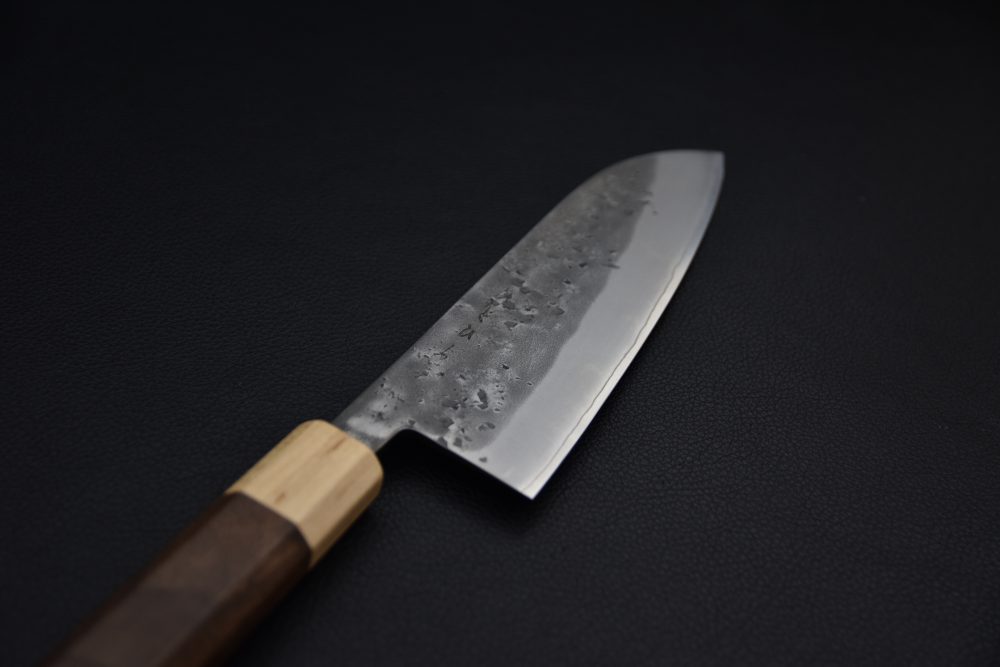 Hitohira TD SLD Nashiji Santoku 165mm Noyer