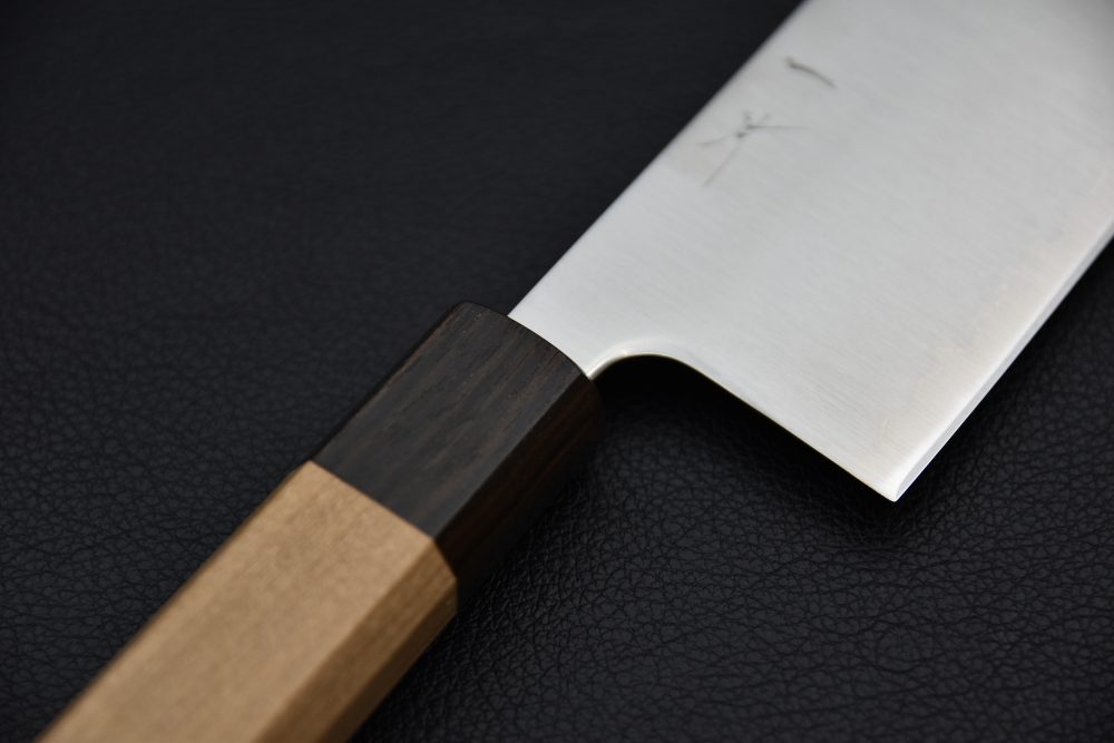 Hitohira Futana SB Migaki Nakiri 165mm Cherry wood