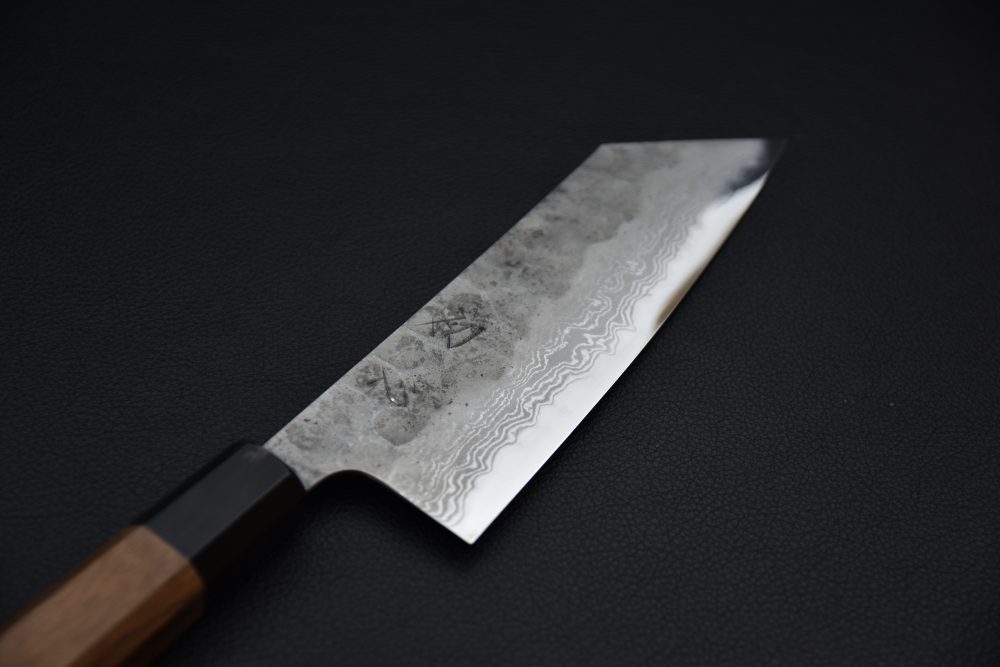 Hatsukokoro Aogami Super Damascus Kurouchi Bunka 170mm Walnut