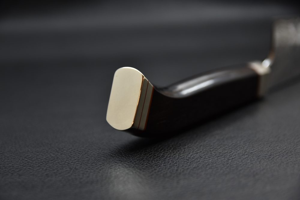 Hitohira Uki Sakura Damascus Gyuto 240mm Ébène Fusion