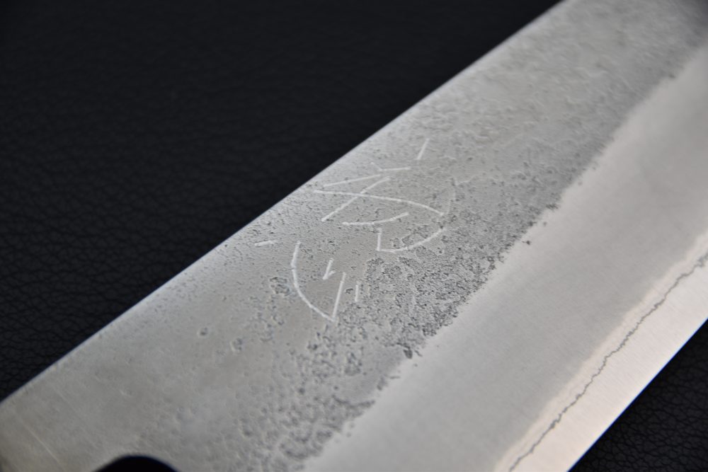 Yoshikane Shirogami #2 Nashiji Santoku 180mm Tagayasan