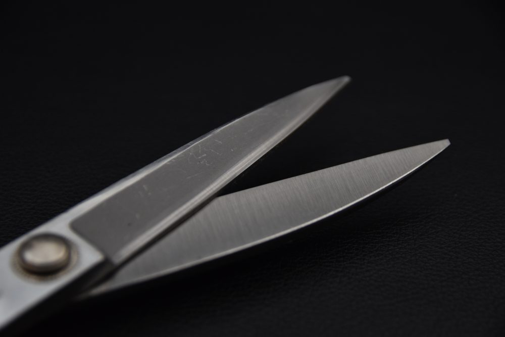 Morihei Yoshitomo Ciseaux 240mm