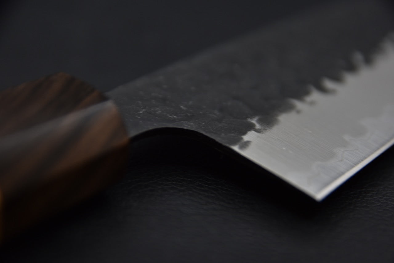 Hitohira Futana SB Kuro Tsuchime Santoku 170mm Cerisier