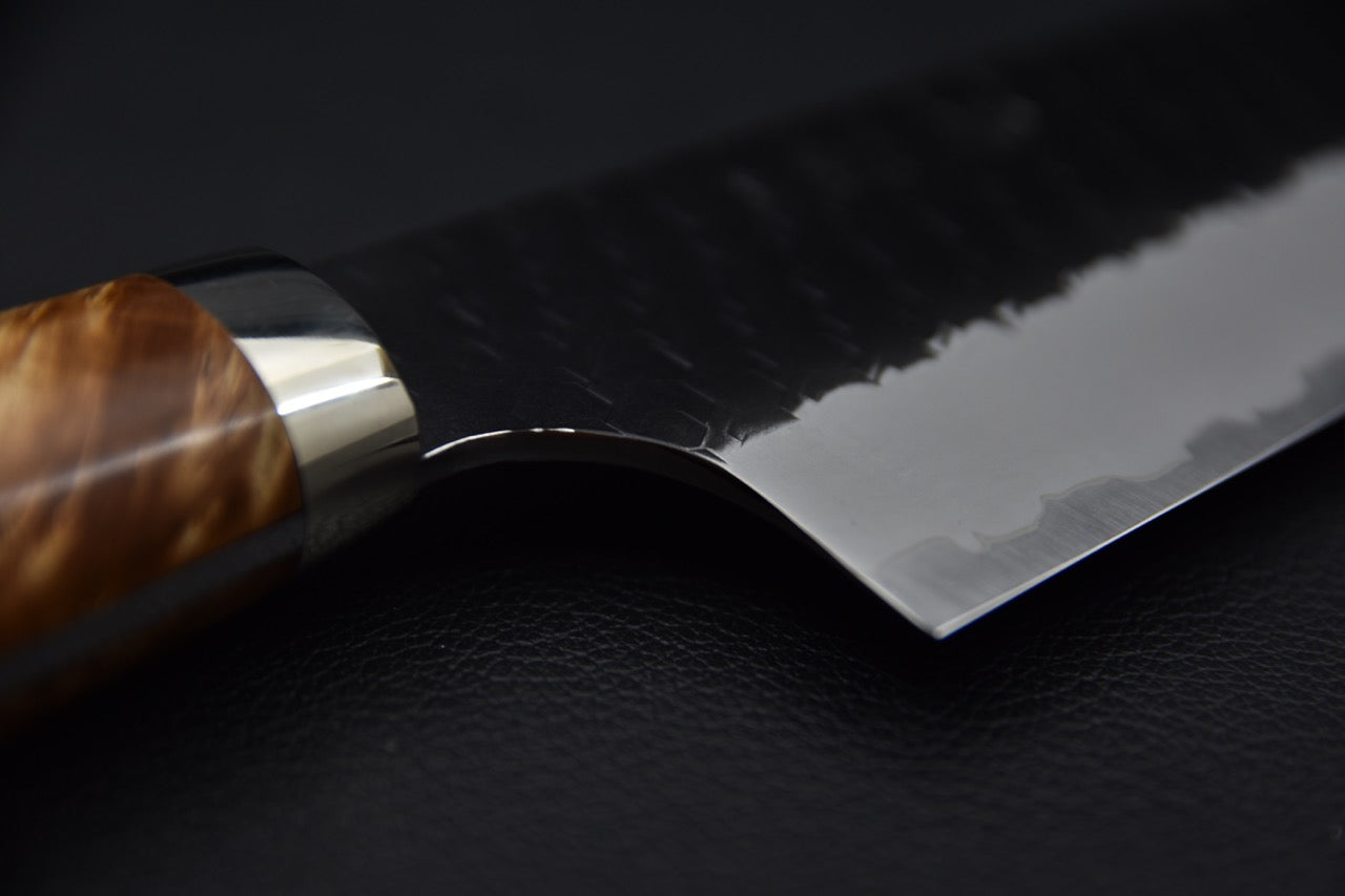 Nigara Hamono SG2 Kurouchi Tsuchime Gyuto 210mm Érable
