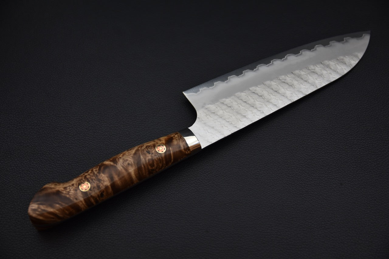 Nigara Hamono SG2 Tsuchime Migaki Santoku 170mm Loupe d'érable